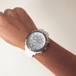 WHITE MICHAEL KORS WATCH